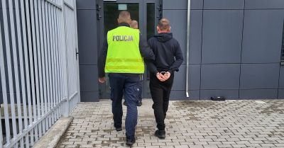 35-latek jechał motocyklem mimo dożywotniego zakazu